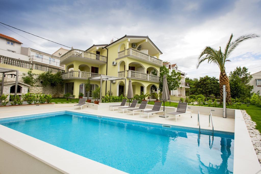 Apartments Bago Trogir Buitenkant foto