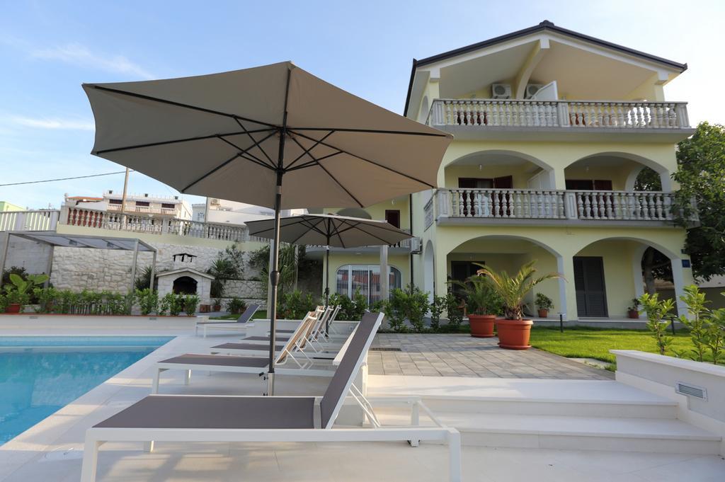 Apartments Bago Trogir Buitenkant foto