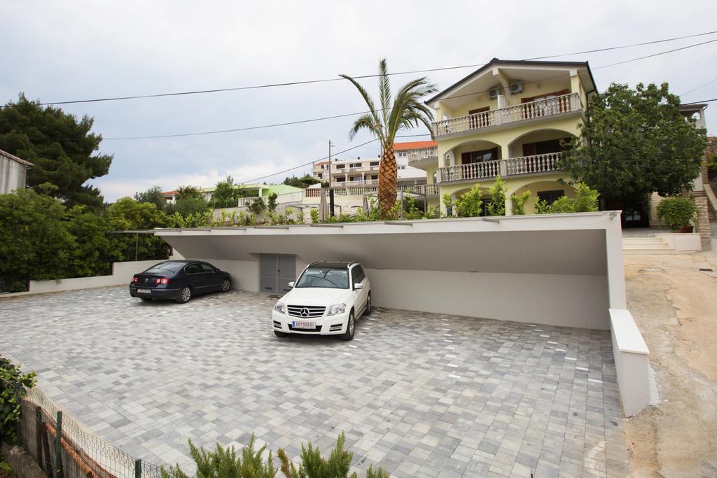 Apartments Bago Trogir Buitenkant foto