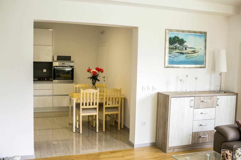 Apartments Bago Trogir Buitenkant foto