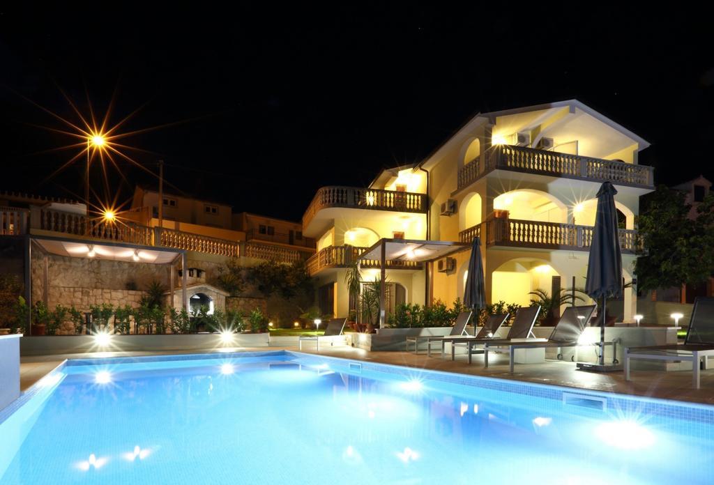 Apartments Bago Trogir Buitenkant foto