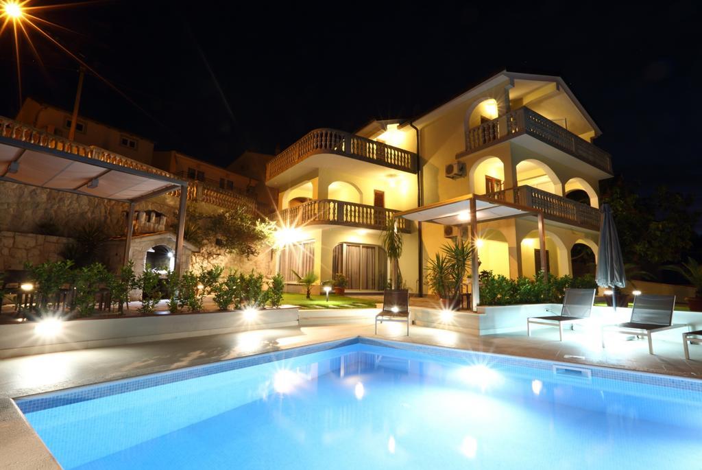 Apartments Bago Trogir Buitenkant foto