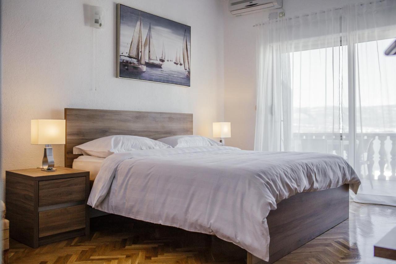 Apartments Bago Trogir Buitenkant foto