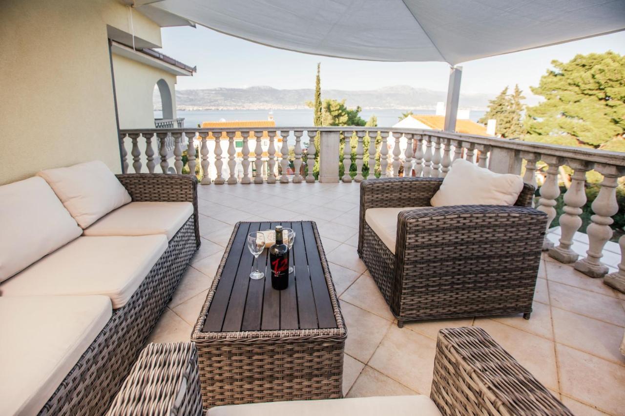 Apartments Bago Trogir Buitenkant foto
